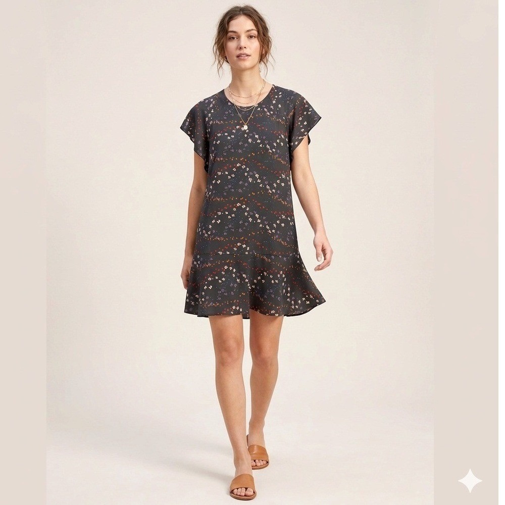 Cabi Ditsy Floral Dress Flutter Sleeve Drop‎ Waist Flounce Hem Mini S Romantic